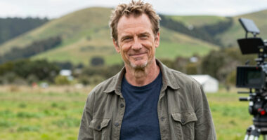 Sam Neill, New Zealand Screen Actor and Leading Man, Dies at 78